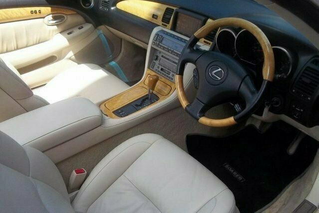 Used Lexus SC430 282 HP (207 kW) 2003 Cabriolet