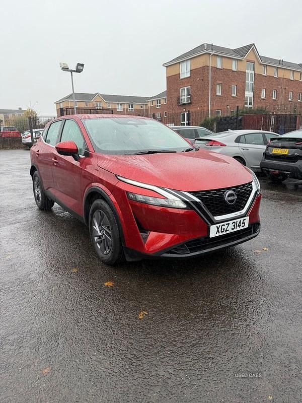 Used Nissan Qashqai Acenta Premium 2022 Red SUV