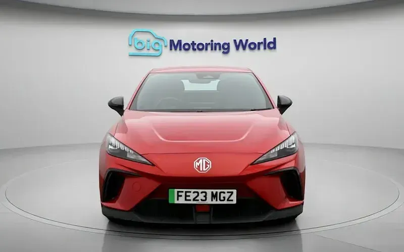 Used MG MG4 EV SE 319 kW (435 HP) 2023 Red Hatchback