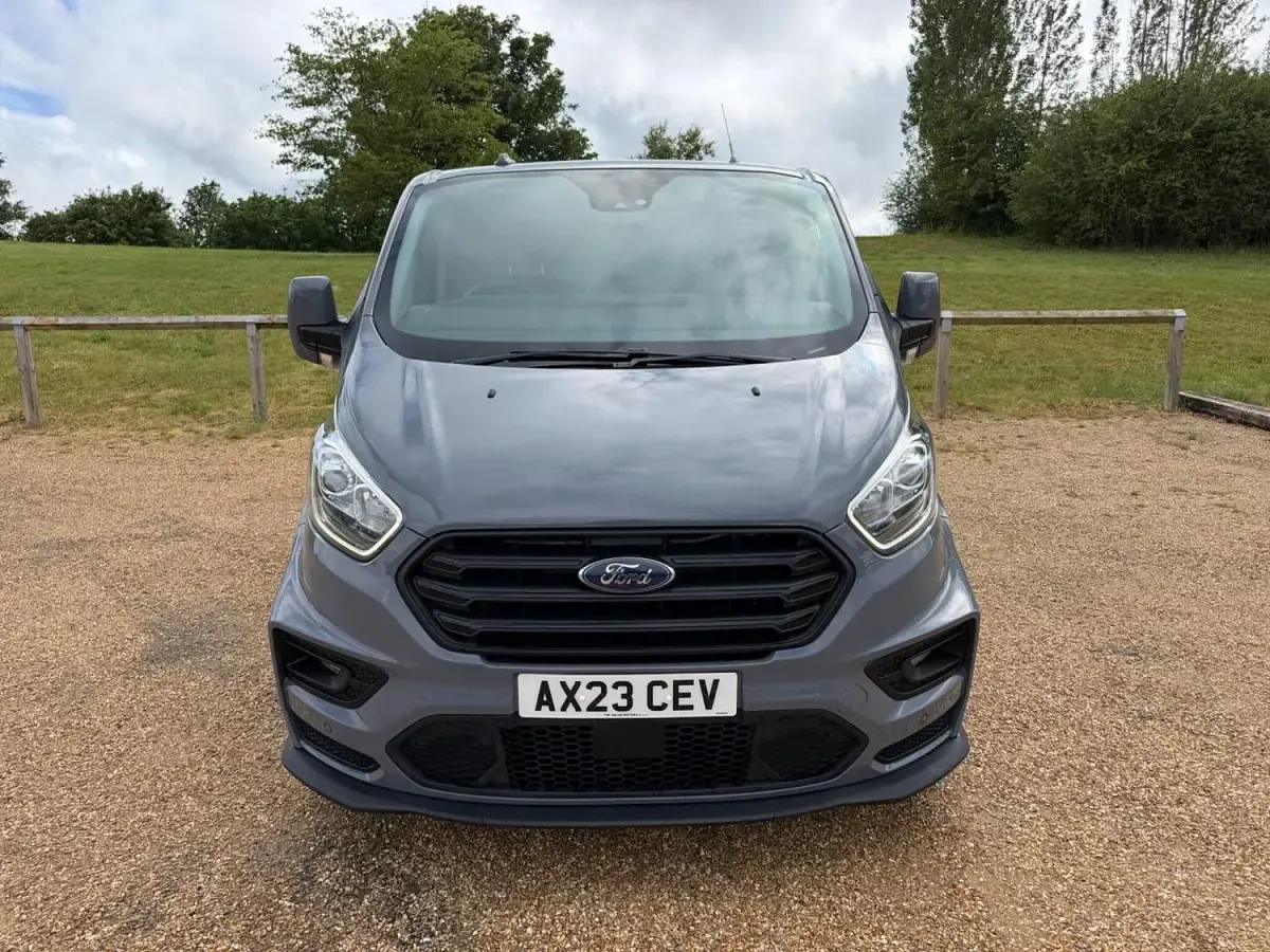 Used Ford Transit Custom 170 HP (125 kW) 2023 Grey Van