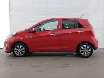 Used Kia Picanto 83 HP (61 kW) 2017 Red Hatchback