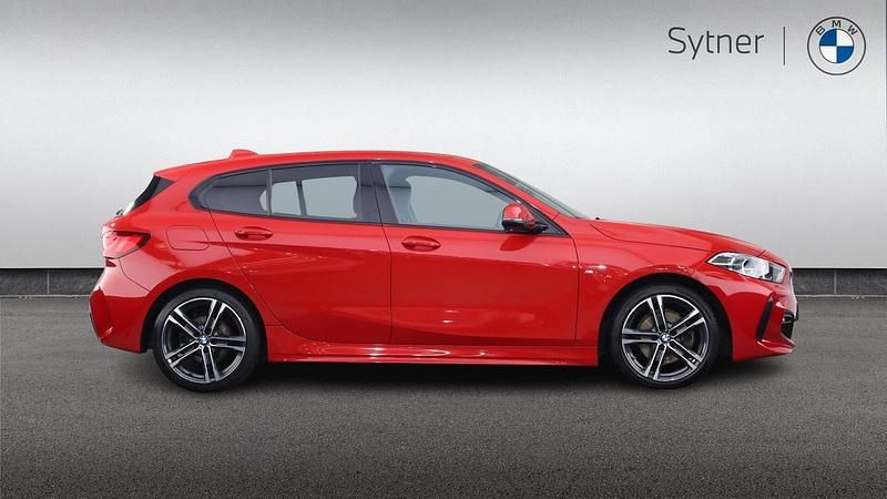Used BMW 118 M Sport 134 HP (98 kW) 2023 Red Hatchback
