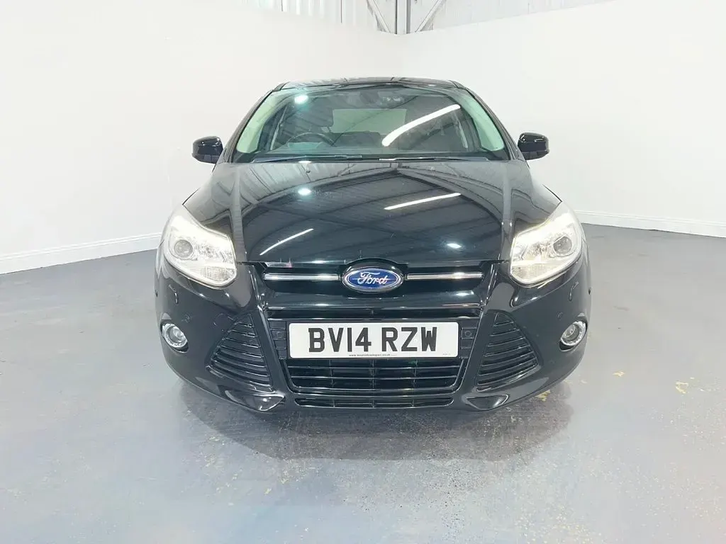 Used Ford Focus Titanium X 115 HP (84 kW) 2014 Black Hatchback
