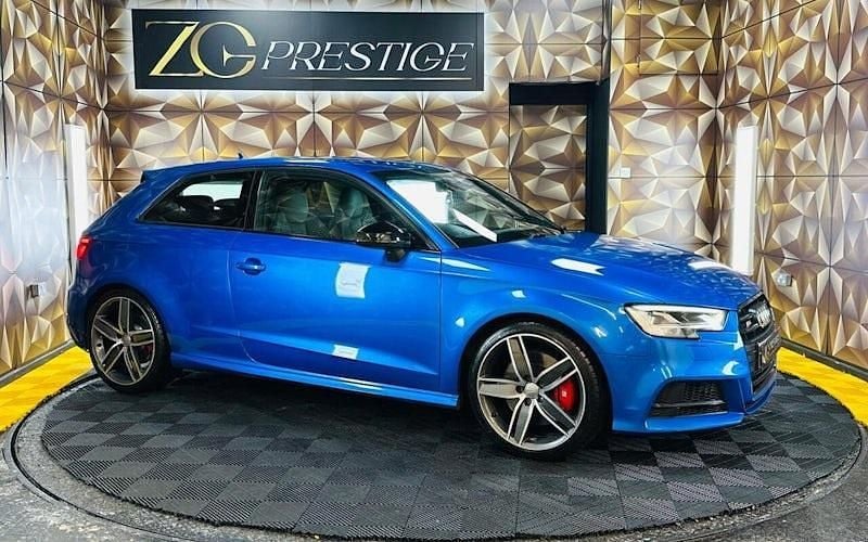 Used Audi S3 Sportback Black Edition 310 HP (228 kW) 2017 Blue Hatchback