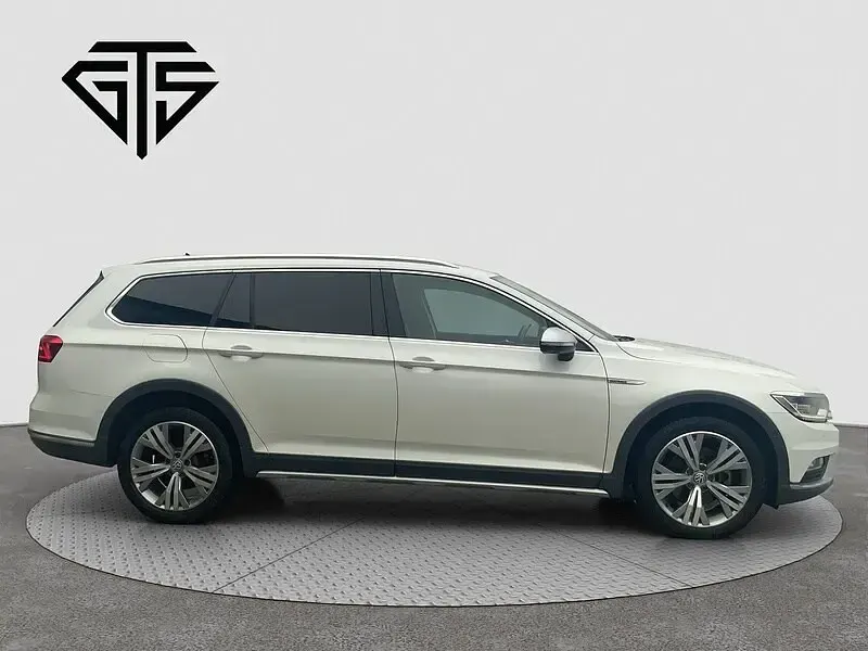 Used VW Passat Alltrack 2026 White Estate