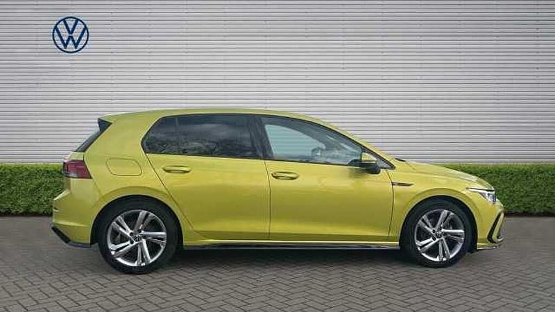 Używany VW Golf VII R-line 150 KM (110 kW) 2021 Hatchback