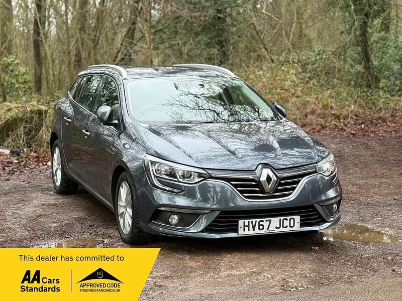 Grey Used 2017 Renault Mégane GrandTour Dynamique Estate | £6,454 (Good price) - Image 1/4