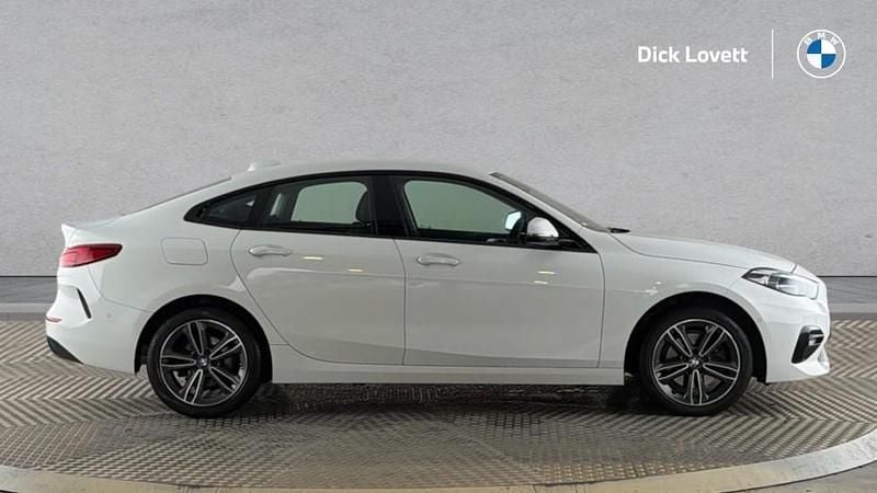 Used BMW 218 Sport Line 134 HP (98 kW) 2023 White Coupe