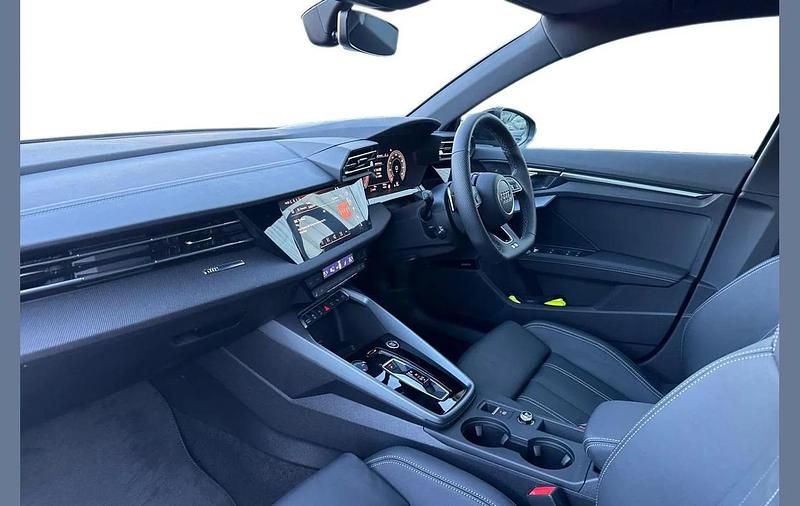 Used Audi A3 Black Edition 147 HP (108 kW) 2026 Green Hatchback