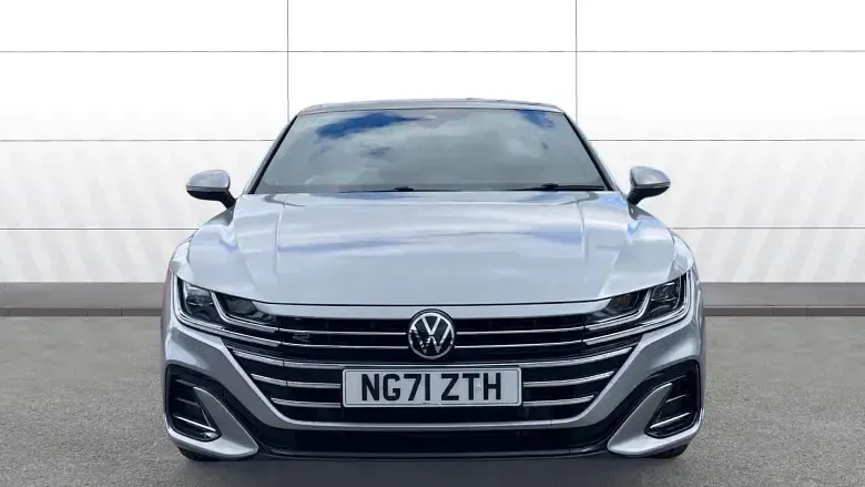 Used VW Arteon R-line 190 HP (139 kW) 2022 Silver Hatchback