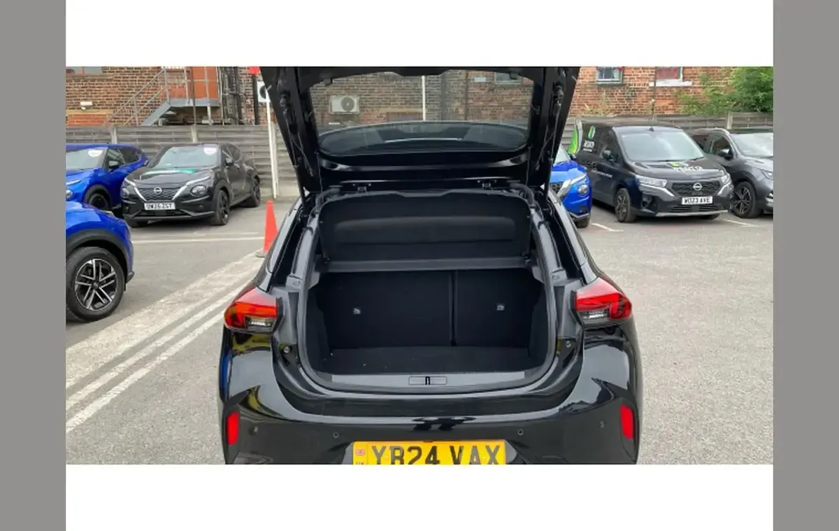 Used Vauxhall Corsa 99 HP (72 kW) 2024 Black Hatchback