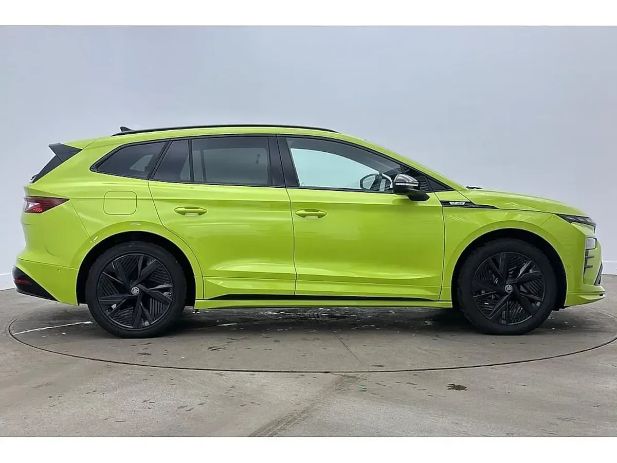 Used Skoda Enyaq iV vRS 183 kW (250 HP) 2026 Hyper green SUV