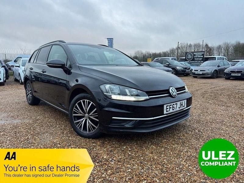 Used VW Golf VII SE 115 HP (84 kW) 2018 Black Estate