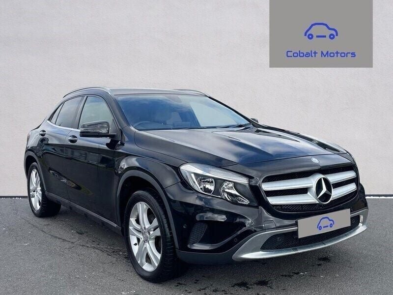 Black Used 2015 Mercedes GLA200 SUV | £9,990 (Fair price) - Image 1/4