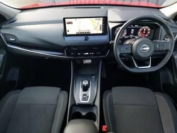 Used Nissan Qashqai N-Connecta 190 HP (139 kW) 2022 Red SUV