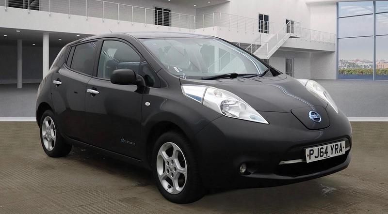 Used Nissan Leaf Visia+ 80 kW (109 HP) 2014 Black Hatchback
