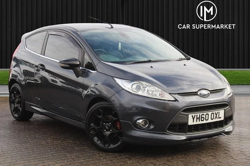 Grey Used 2010 Ford Fiesta Titanium Hatchback | £3,385 (Fair price) - Image 1/1