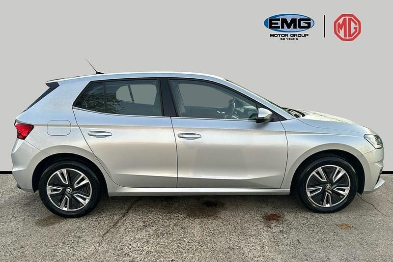 Used Skoda Fabia SE L 110 HP (80 kW) 2023 Silver Hatchback