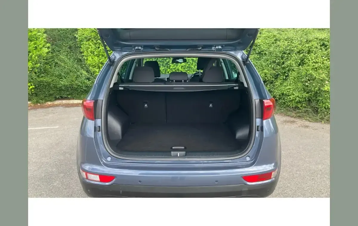 Used Kia Sportage 115 HP (84 kW) 2017 Blue SUV