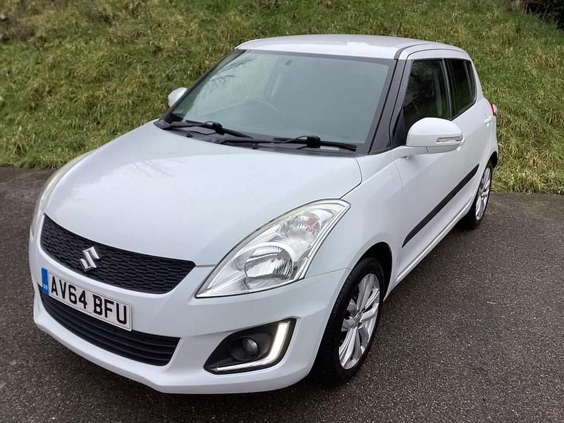 Used Suzuki Swift SZ4 2014 White Hatchback