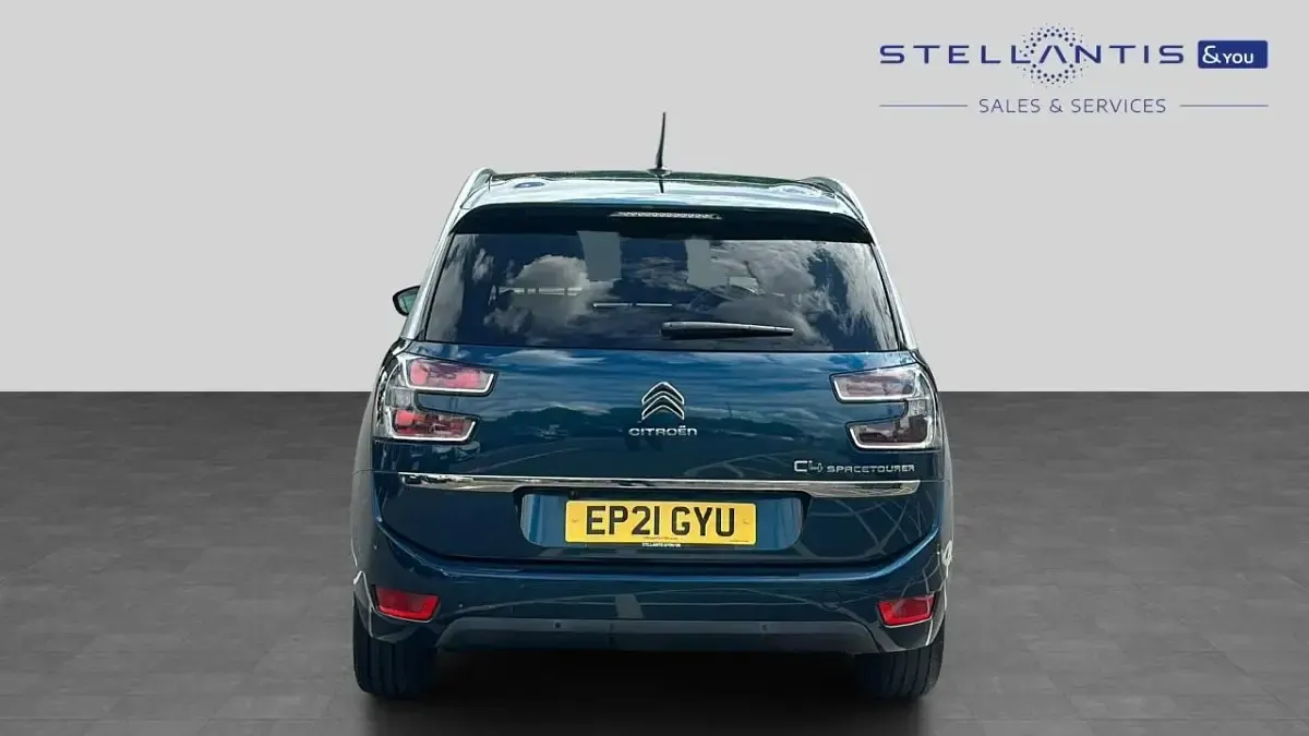 Used Citroën C4 SpaceTourer Shine 127 HP (93 kW) 2021 Blue MPV