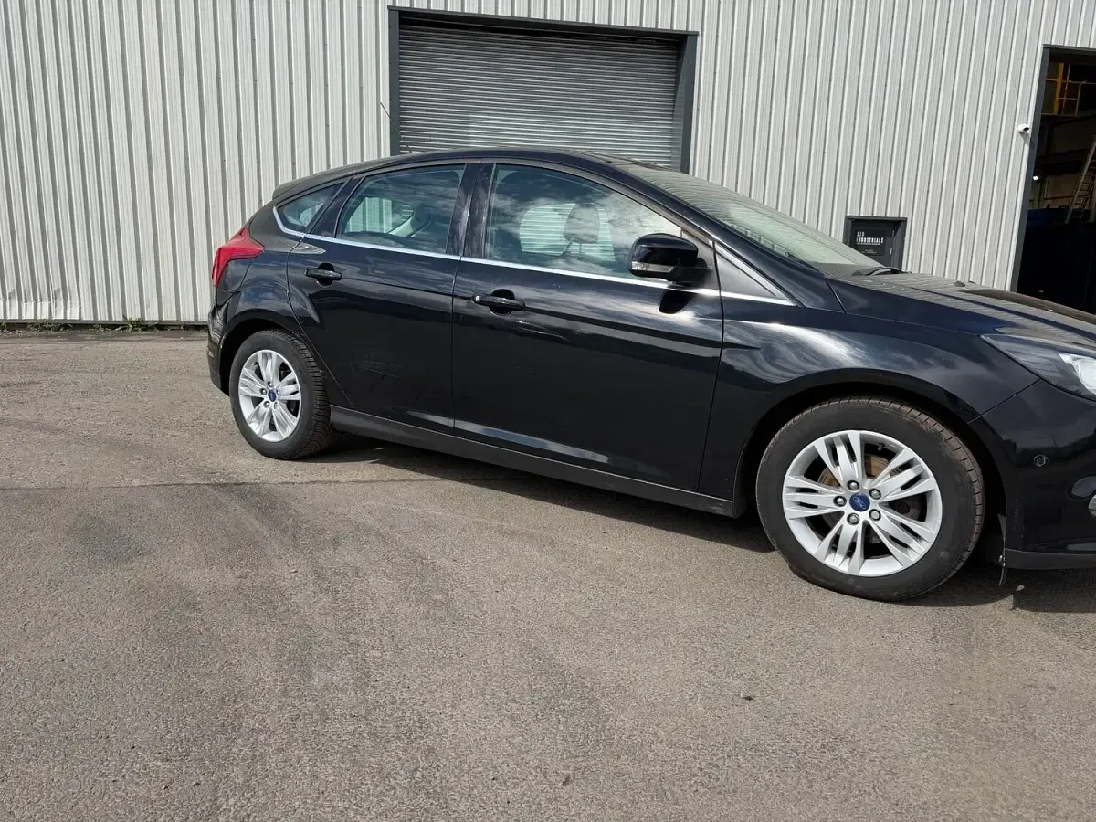 Used Ford Focus Titanium 2014 Black Hatchback