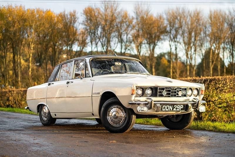 White Used 1976 Rover 2200 | £7,000 - Image 1/4