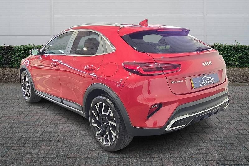 Used Kia XCeed 2022 Red SUV