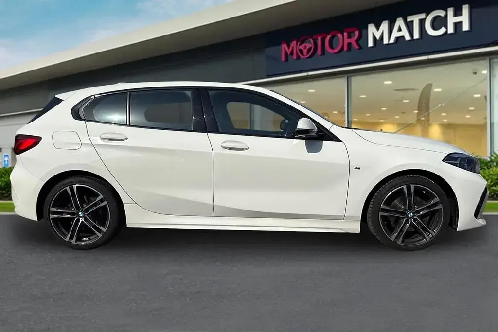 Used BMW 118 M Sport 2022 White Hatchback