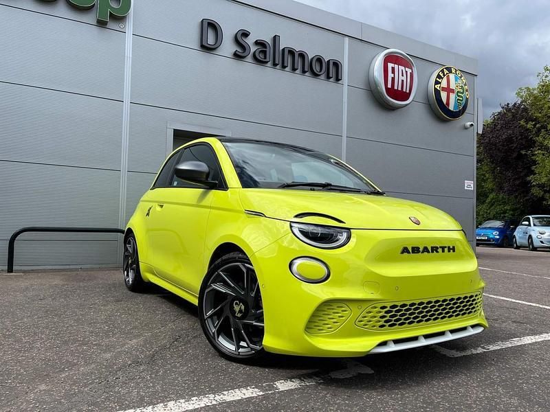 Grey/black Used 2023 Abarth 500e Turismo Hatchback | £26,995 (Fair price) - Image 1/4