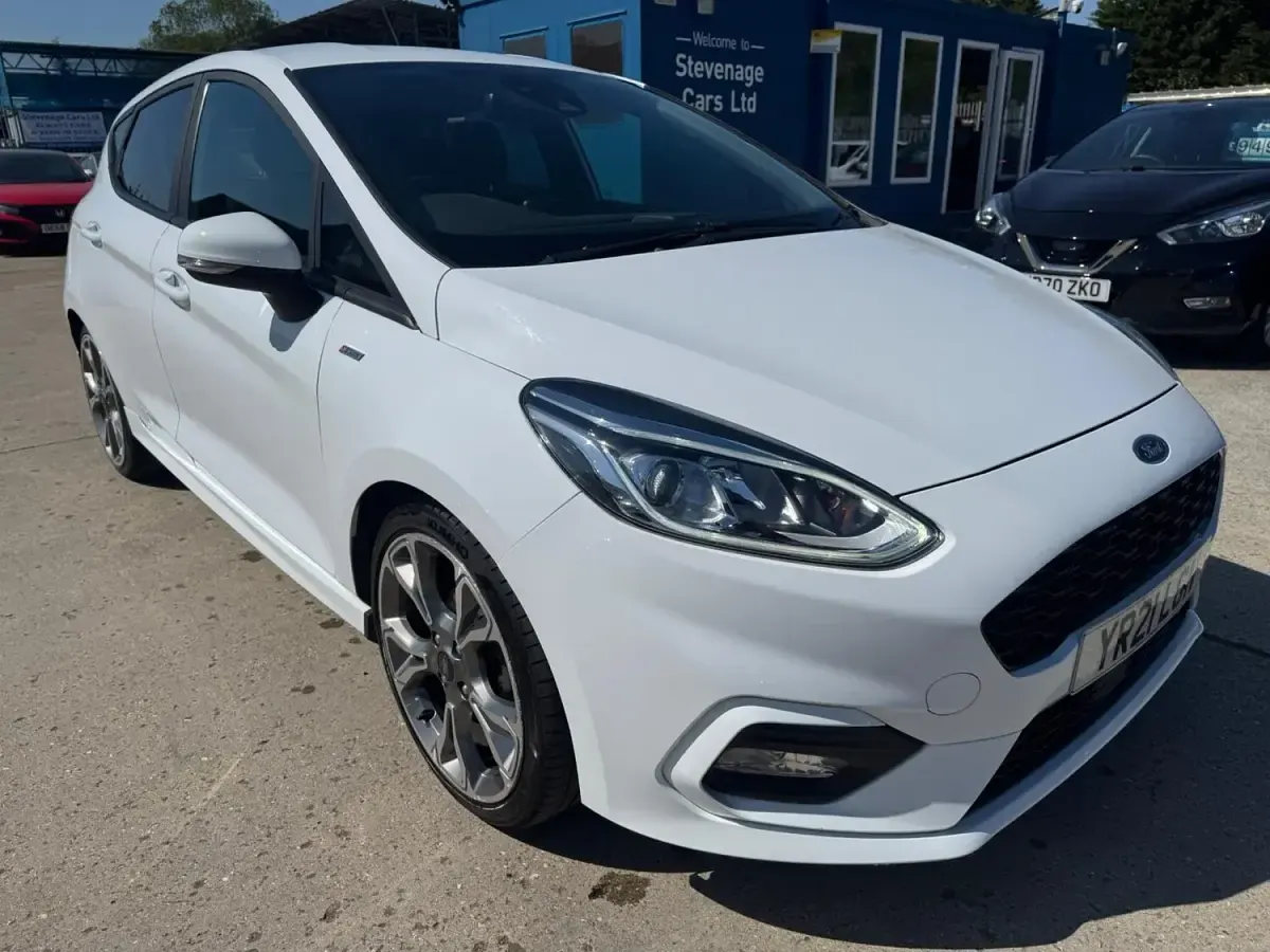 Used Ford Fiesta ST-Line X 123 HP (90 kW) 2021 White Hatchback