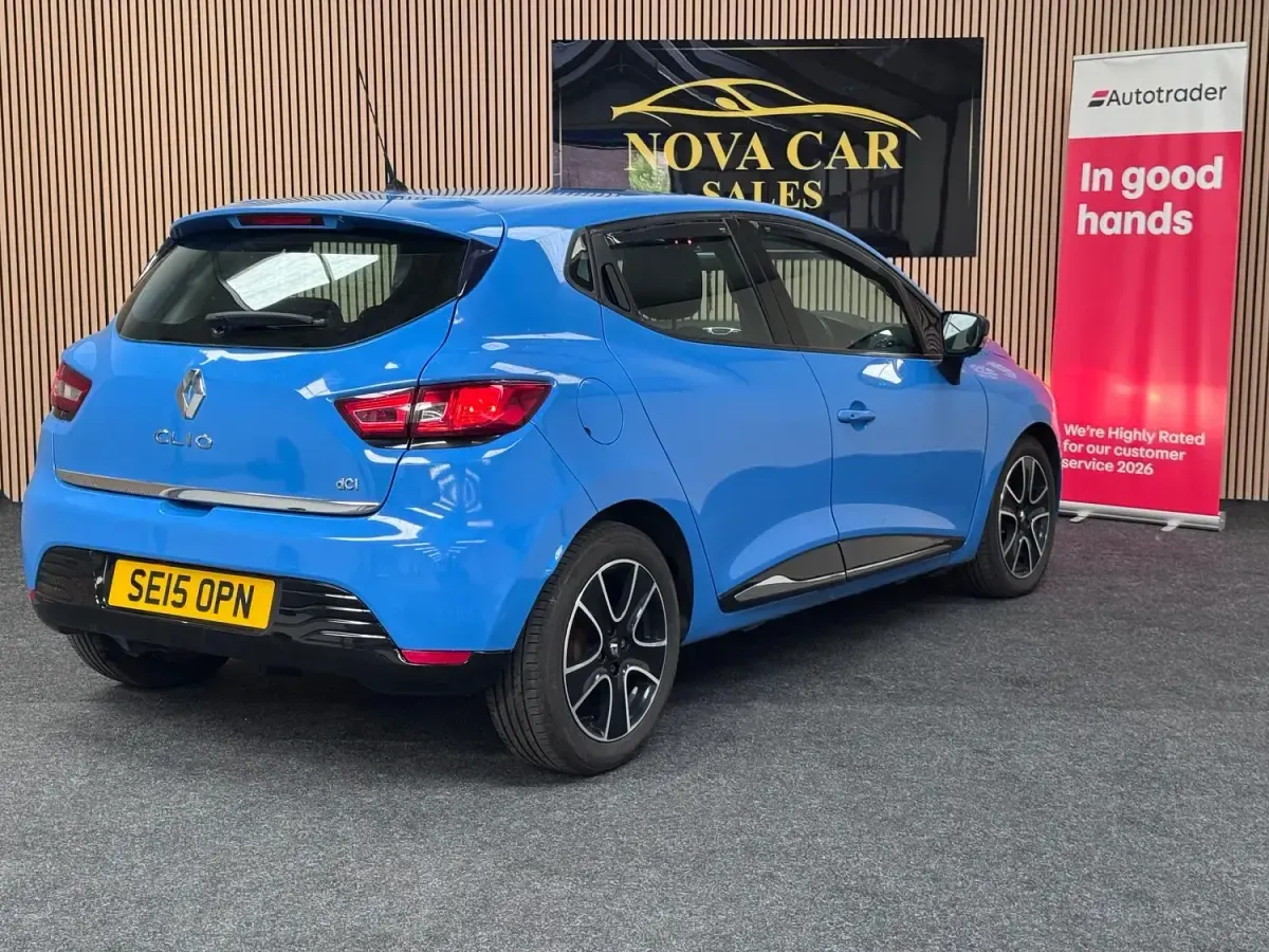 Used Renault Clio Dynamique 2015 Blue Hatchback
