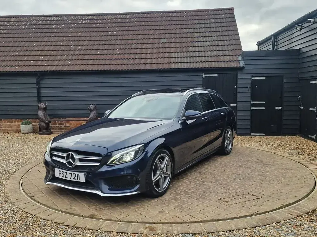 Used Mercedes C220 AMG Line Premium 170 HP (125 kW) 2017 Blue Estate