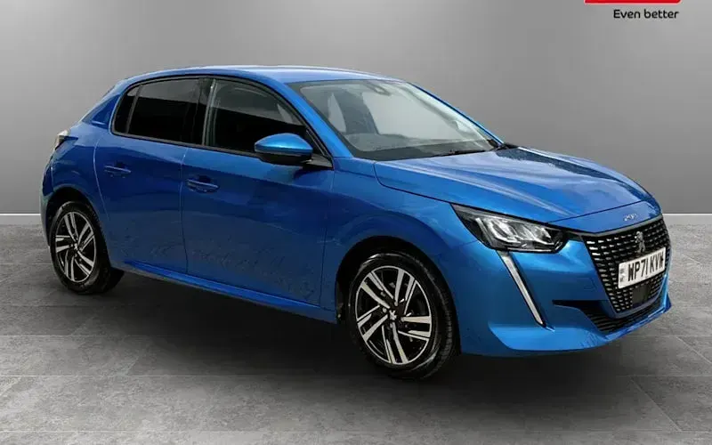 Used Peugeot 208 Allure Premium 102 HP (75 kW) 2021 Hatchback