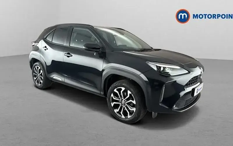 Used Toyota Yaris Hybrid Design 116 HP (85 kW) 2026 Estate