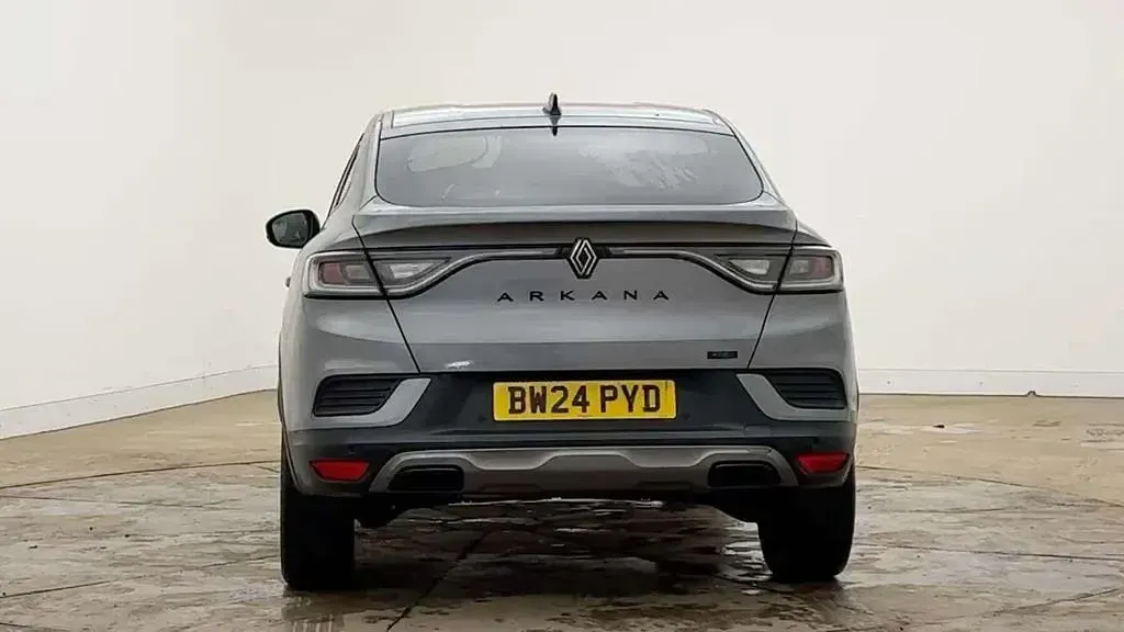 Used Renault Arkana Esprit Alpine 142 HP (104 kW) 2024 Grey  SUV