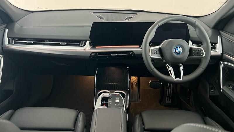 Usado BMW iX2 M Sport 230 kW (313 HP) 2026 Cinzento SUV