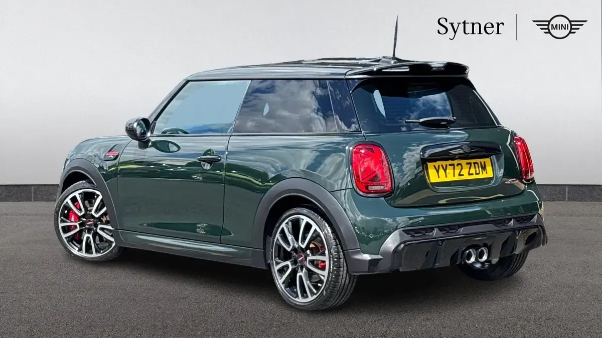 Used Mini John Cooper Works Hatch 228 HP (167 kW) 2023 Green Hatchback