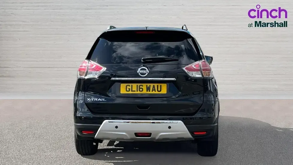 Used Nissan X-Trail Tekna 130 HP (95 kW) 2016 Black SUV