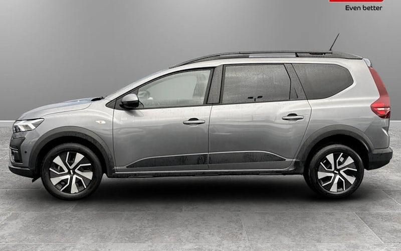 Used Dacia Jogger Expression 110 HP (80 kW) 2025 MPV