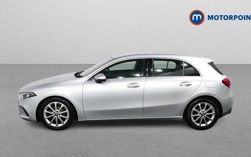 Used Mercedes A180 Executive 116 HP (85 kW) 2019 Silver Hatchback