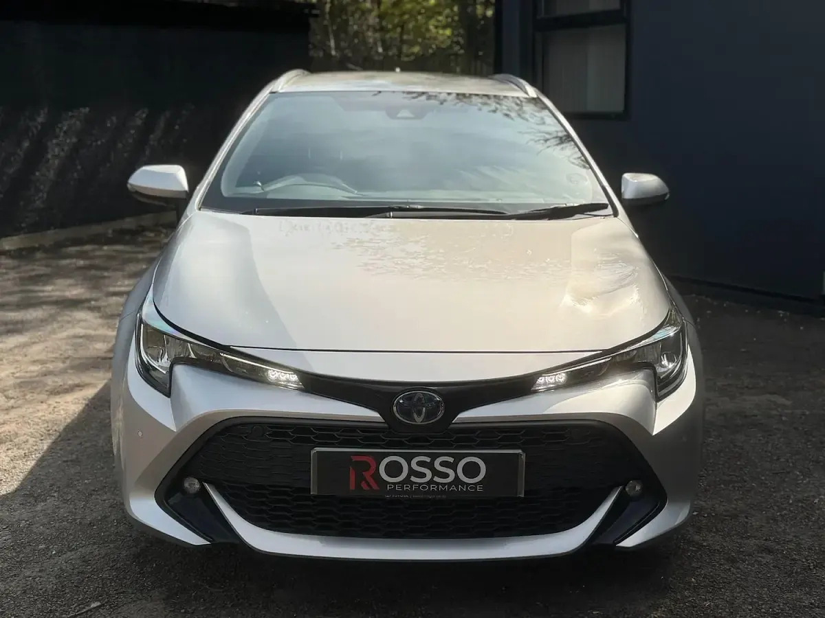 Used Toyota Corolla Design 122 HP (89 kW) 2019 Silver Estate