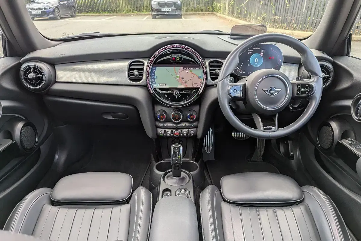 Used Mini John Cooper Works Hatch 228 HP (167 kW) 2022 Black Hatchback