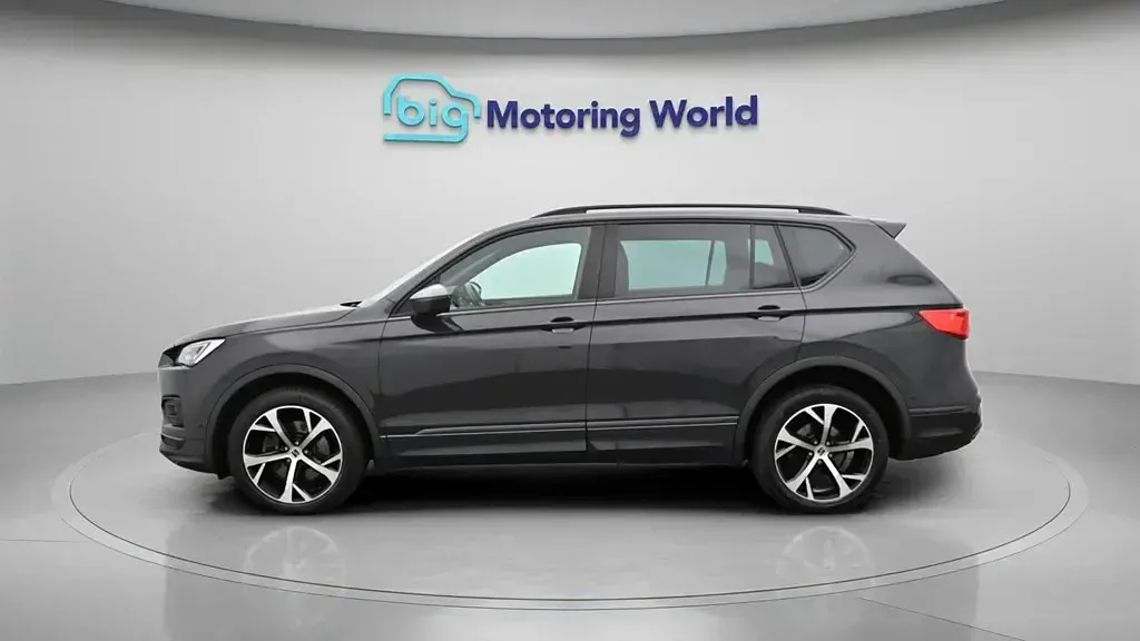 Usado Seat Tarraco 4Drive 190 CV (139 kW) 2023 Gris SUV