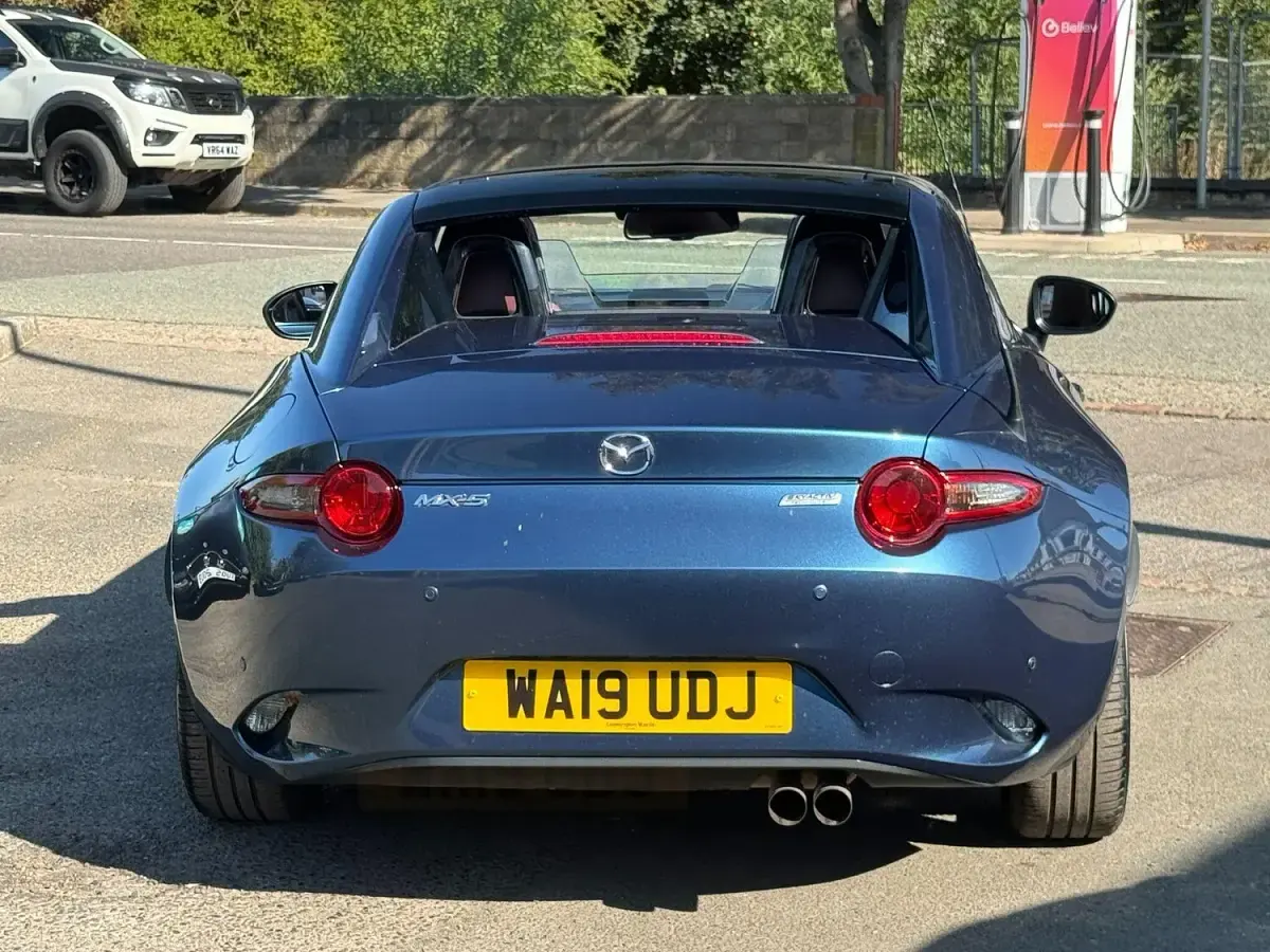 Used Mazda MX5 Inclusive 132 HP (97 kW) 2019 Blue Cabriolet
