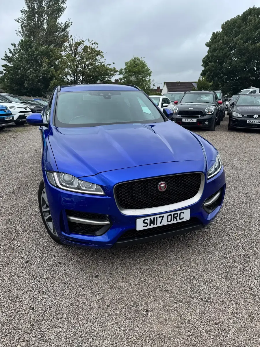Used Jaguar F-Pace R-Sport 180 HP (132 kW) 2017 Blue SUV