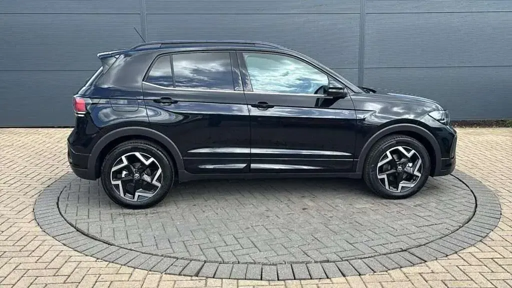 Used VW T-Cross R-line 150 HP (110 kW) 2025 Black SUV