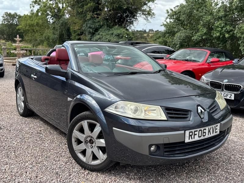 Grey Used 2006 Renault Mégane Cabriolet Dynamique Cabriolet | £1,895 - Image 1/4