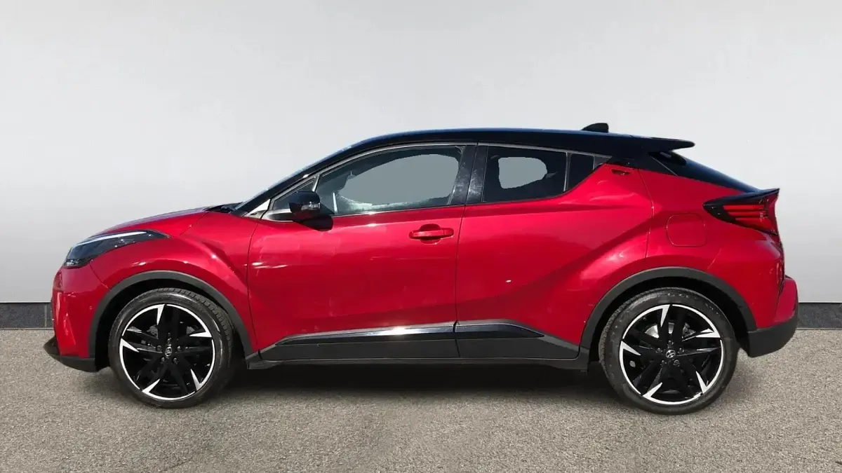 Used Toyota C-HR Sport 184 HP (135 kW) 2023 Red/black SUV