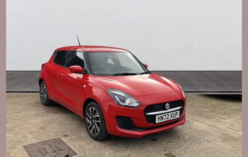 Used Suzuki Swift SZ-L 81 HP (59 kW) 2023 Red Hatchback